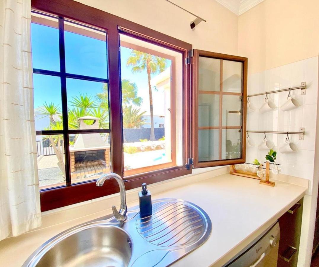 Villa Agatha, Vacaciones En Familia En Lanzarote Плая Бланка Екстериор снимка